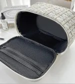 accessoire de beauté en vanity