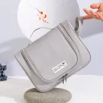 accessoire de voyage tendance trousse de toilette