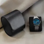 étui de voyage pour montre noir