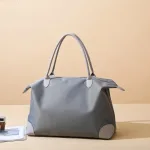 sac de voyage femme avec plusieurs poches