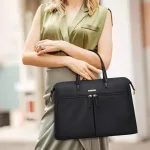 sacoche pratique pour PC 15 pouces femme