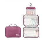 trousse de toilette design à suspendre
