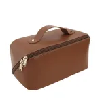 trousse de toilette élégante avec initiales