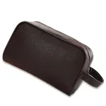 trousse de toilette en cuir homme initiales