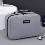 trousse de toilette en cuir pour homme