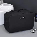 trousse de toilette pour homme style moderne