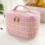 trousse de toilette pratique et esthétique