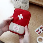 trousse de voyage First Aid