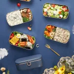 boîte bento bleu marine élégante