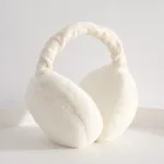 cache oreille blanc
