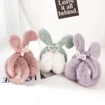 cache oreille en laine lapin