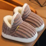 chaussons à motif doré pour enfant