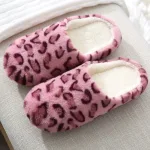 chaussons à motif léopard pour femme