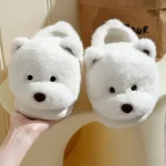 chaussons adaptés aux pattes de chien