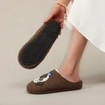 chaussons amusants motif carlin