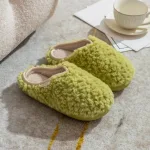 chaussons chaleureux pour les journées froides