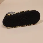 chaussons chaussettes confort léopard