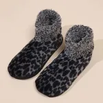 chaussons chaussettes tendance léopard