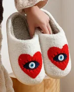 chaussons chic femme style œil porte-bonheur
