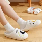 chaussons confort horloge