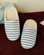 chaussons confortables rayés