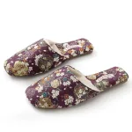 chaussons décorés motifs chinois