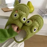 chaussons doux en forme de grenouilles
