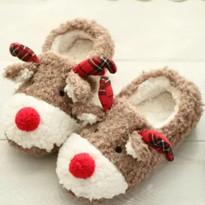 chaussons doux renne de Noël