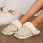 chaussons élégants femme en fourrure et strass