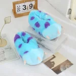 chaussons en forme de monstre