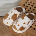 chaussons en forme de vache