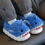chaussons mignons requin
