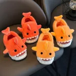 pantoufles requin pour enfant