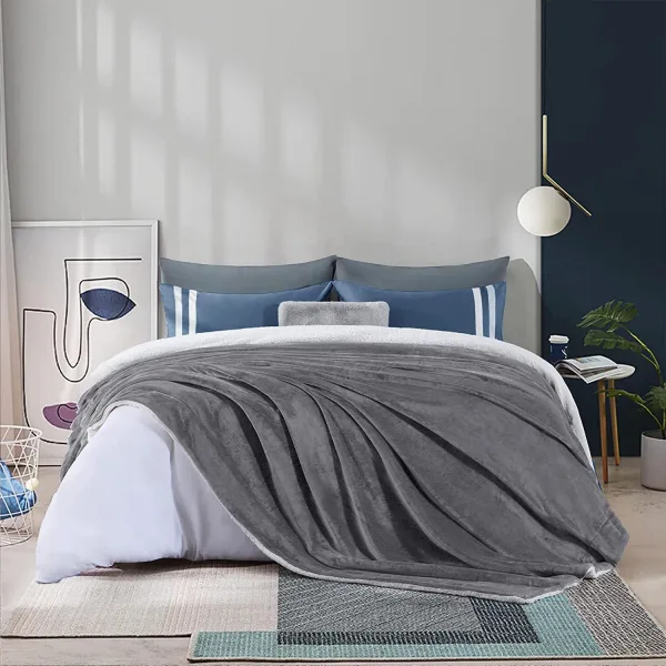 plaid polaire blandine gris doublé avec fourrure sherpa