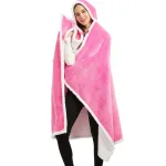 poncho fuchsia idéal pour l'hiver