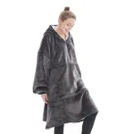 pull à capuche gris avec poche centrale