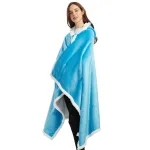 vêtements d'hiver femme poncho bleu azur